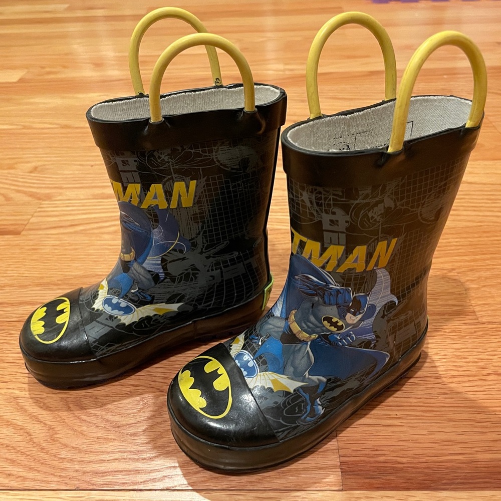Batman rain boots , toddler size 5/6